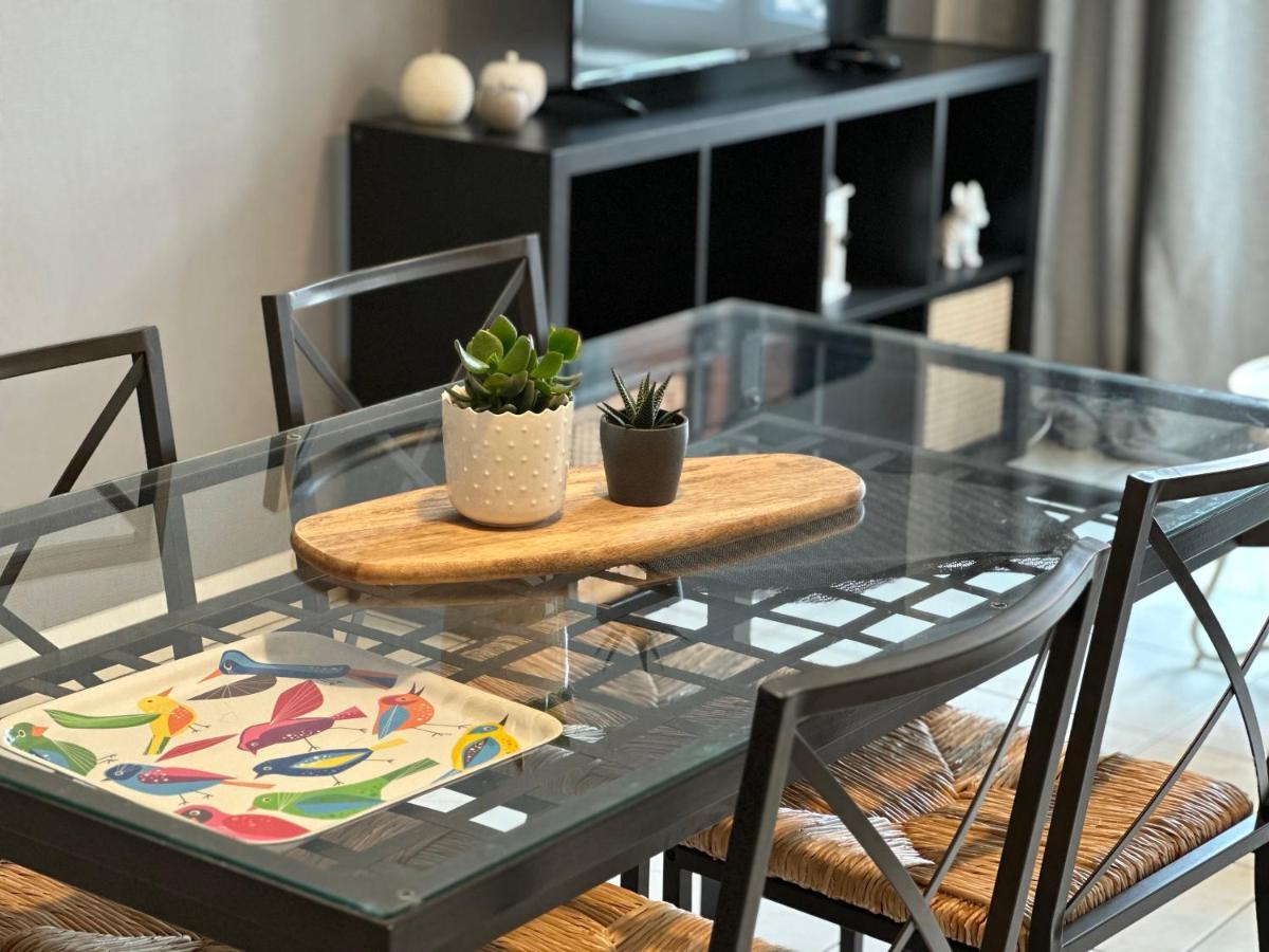 Appartement Duplex Proche De La Gare Et Du Centre Ville سانت-أومير المظهر الخارجي الصورة